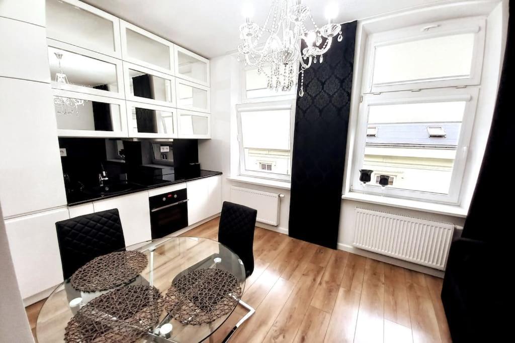 Old Town - Traugutta Street Apartment Krakow Exterior photo